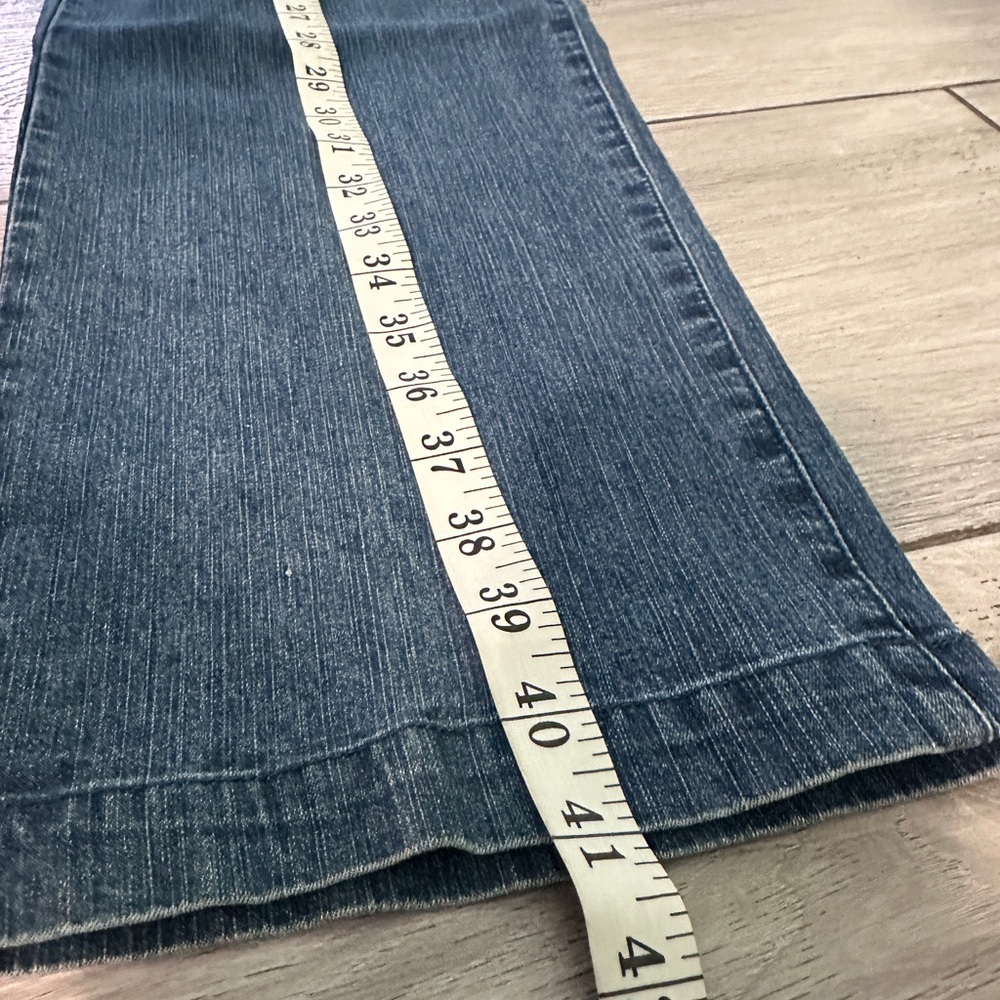 NWT Alfred Dunner Classic Blue Denim Average Length Jeans size 10 - Picture 5 of 7